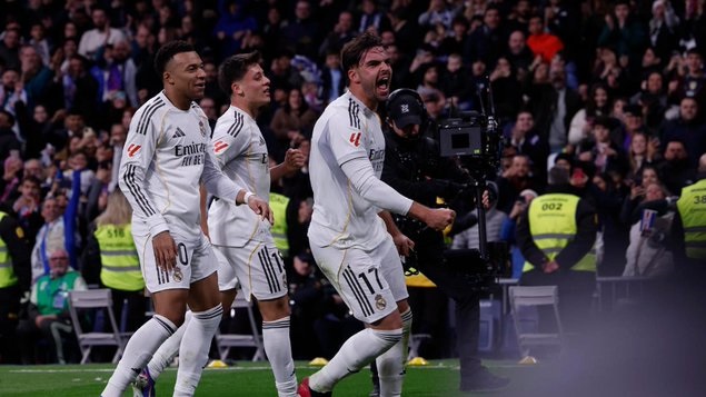 Real Madrid gana en un ambiente hóstil al Levante, en un Bernabéu que no perdonó las últimas derrotas.