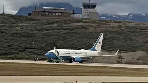 Una aeronave del Departamento de Defensa de Estados Unidos aterrizó en Ushuaia. 