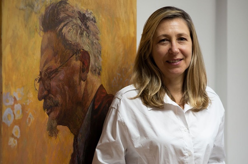 Bregman, con Trotsky en el cuadro. Dura con los gobernadores patagónicos.