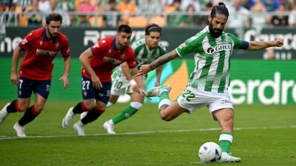 Isco convirtió dos goles para ayudar a su equipo a golear a Osasuna 5-2.