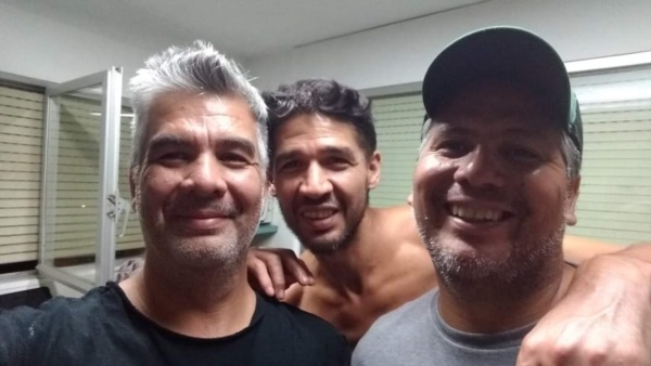 Marito y parte de su familia.