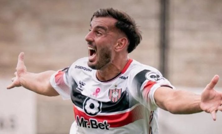 Chacarita ganó una final por la permanencia
