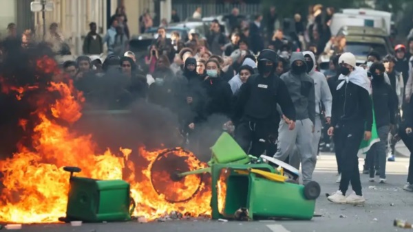 Las protestas sociales realizadas el sábado en Francia terminaron con más de 1.200 personas detenidas.