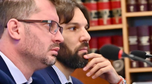 Los abogados de la Unidad Anticorrupción.