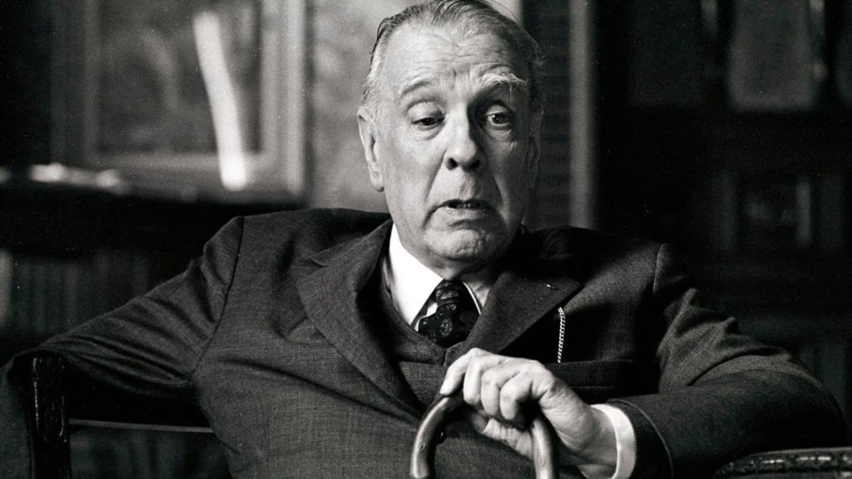 "Groussac o Borges, miro este querido / mundo que se deforma y que se apaga / en una pálida ceniza vaga / que se parece al sueño y al olvido"