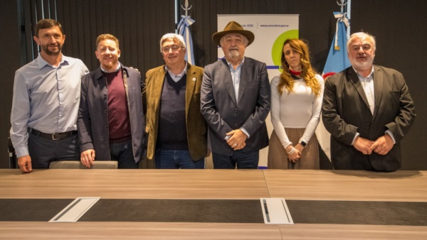 Macharashvili junto a Ingram, Bowen, Rodríguez, Mrla y Zárate., 