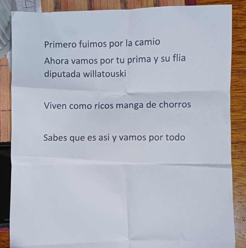 La nota con la amenaza.