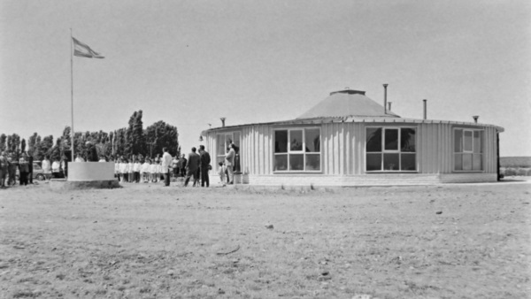 La escuela de Tyr Halen (Tierra salada) (Foto: Archivo Jornada)
