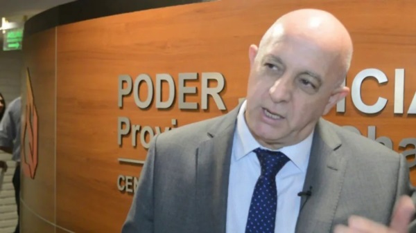 Fernando Zvilling llega como defensor desde Río Negro (Diario Río Negro)