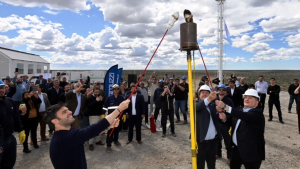 Momento en que se prende la antorcha.