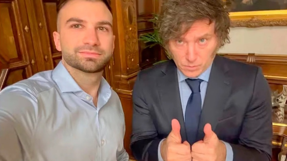 El presidente de la Nación junto a Novelli, uno de los implicados en la causa.