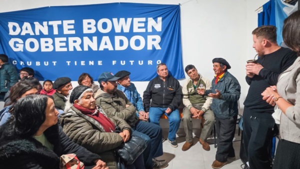 Dante Bowen en Gualjaina.