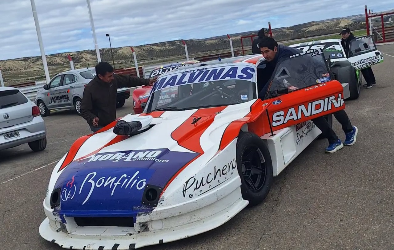El trelewense Sebastián Gatica, siempre vigente en el parque del TC Patagónico.