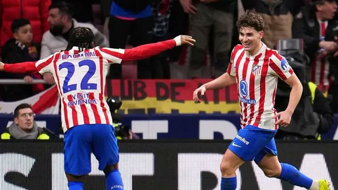 El golazo de Julian Álvarez en la goleada del Atlético de Madrid al Barcelona.