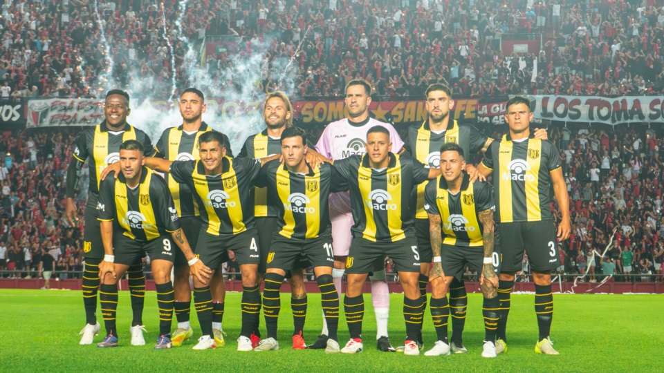 Los once de Madryn para enfrentar a Colón. Foto: Enzo Tochi.