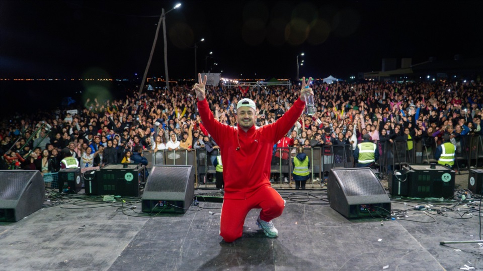 Cerró con el show de La Kuppé.