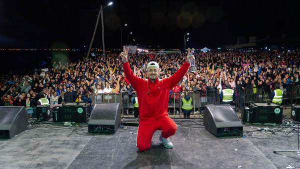Cerró con el show de La Kuppé.