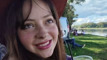 Sofía Devries murió como causa de asfixia por ahogamiento mientras buceaba.