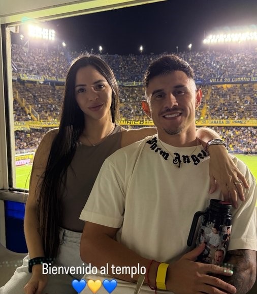 Adam Bareiro, el tercer refuerzo de Boca, estuvo presente en la platea de la Bombonera.