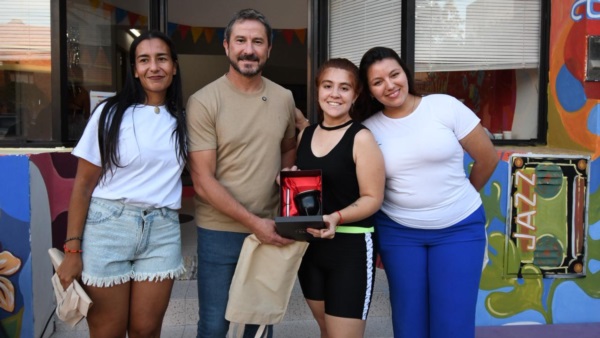Gerardo Merino acompañó el acto inaugural.