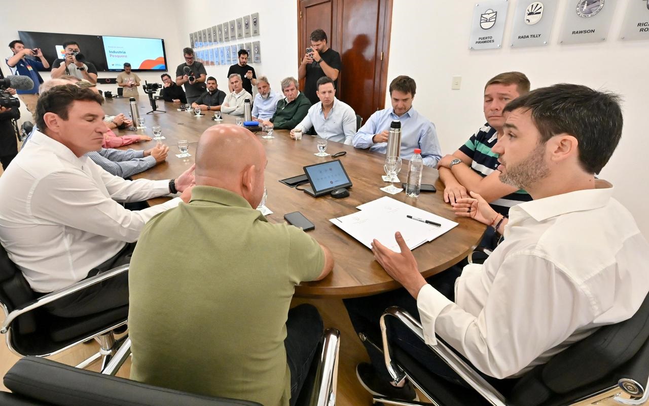 Archivo. La reunión de principios de febrero que juntó al gobernador con los empresarios pesqueros.