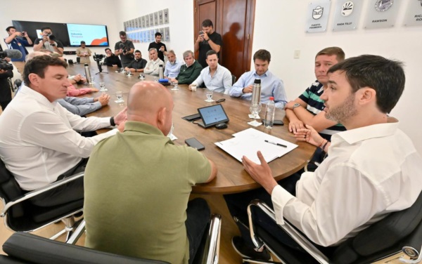 Archivo. La reunión de principios de febrero que juntó al gobernador con los empresarios pesqueros.
