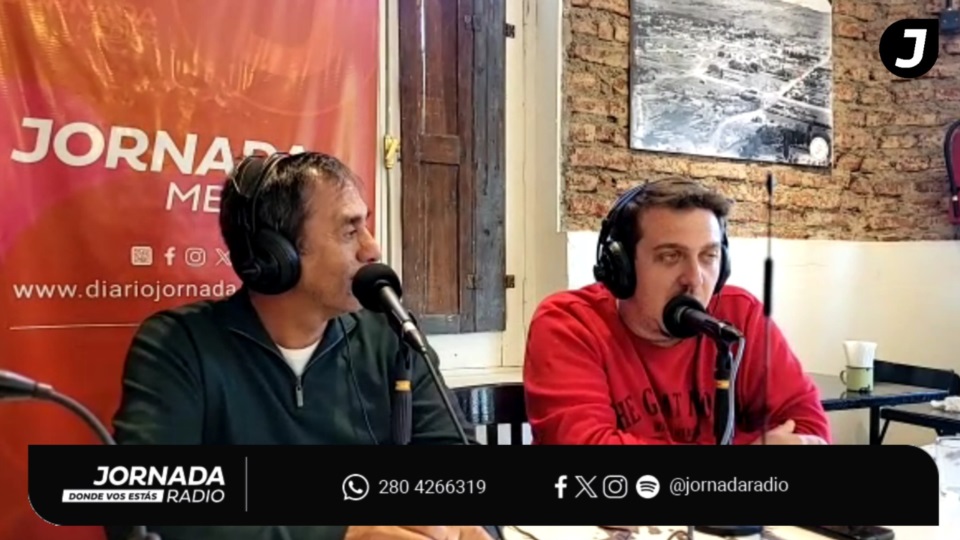 Esteban Gallo y Juan Martín Cángaro , los conductores del programa que se emitió desde Esquel este martes y miércoles. 