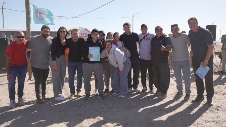 Unas 185 familias recibieron los terrenos de la Línea Social del Programa Lotear.