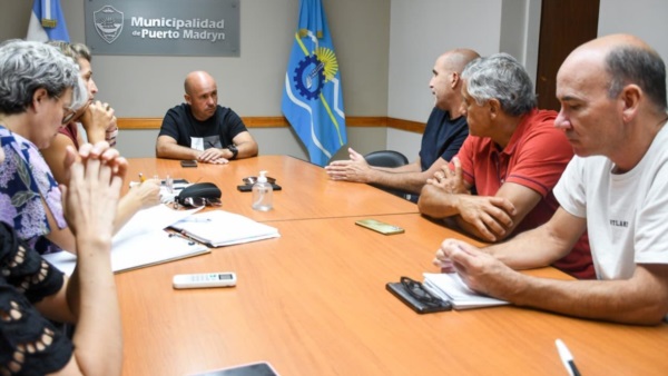 reunión para las futuras actividades en la ciudad del Golfo.