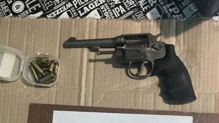 La Policía encontró municiones de diversos calibres.