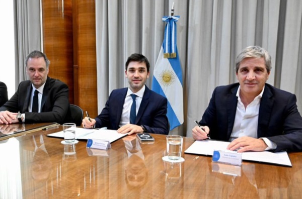 Adorni, Torres y Caputo, cuando le bajaron las retenciones a las operadoras petroleras.