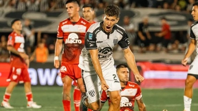 Facundo Lencioni anotó para la victoria 1-0 de Gimnasia de Mendoza frente a Instituto.