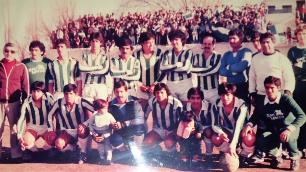 Antonio Cugura en el arco de Germinal.