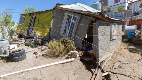 Una de las casas destruidas por el derrumbe.