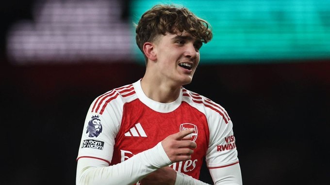 Con apenas 16 años y 73 días, Max Dowman escribió su nombre en la historia de la Premier League, con su gol para Arsenal ante Everton.