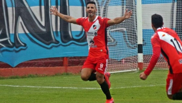 Damián de Hoyos.