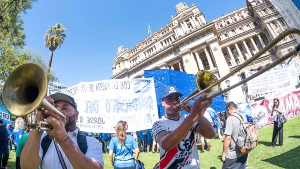 La CGT se movilizó a la Plaza Lavalle, frente al Palacio de Tribunales.