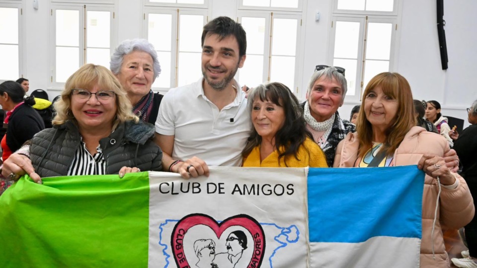 Quince Centros de la clase pasiva se hicieron presentes.