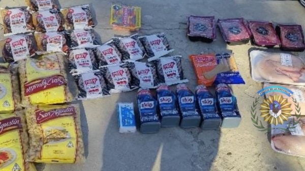 Los productos hurtados recuperados.