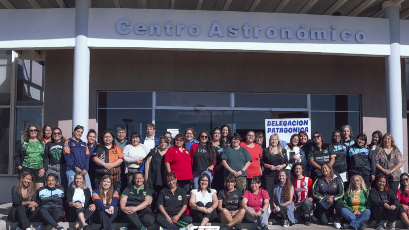 Todas las delegaciones en Trelew.