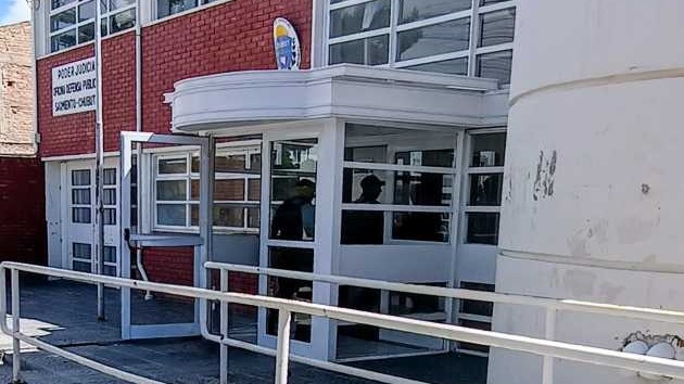 Sede del poder judicial de Sarmiento.