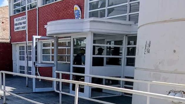 Sede del poder judicial de Sarmiento.