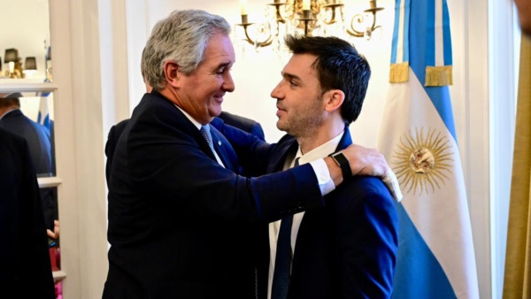 El canciller Quirno e Ignacio Torres.