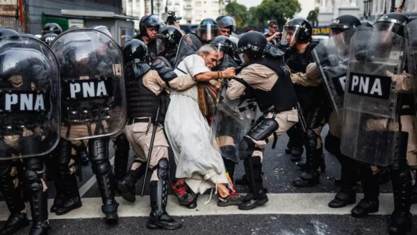 La foto galardonada por World Press Photo. Tadeo Bourbon.