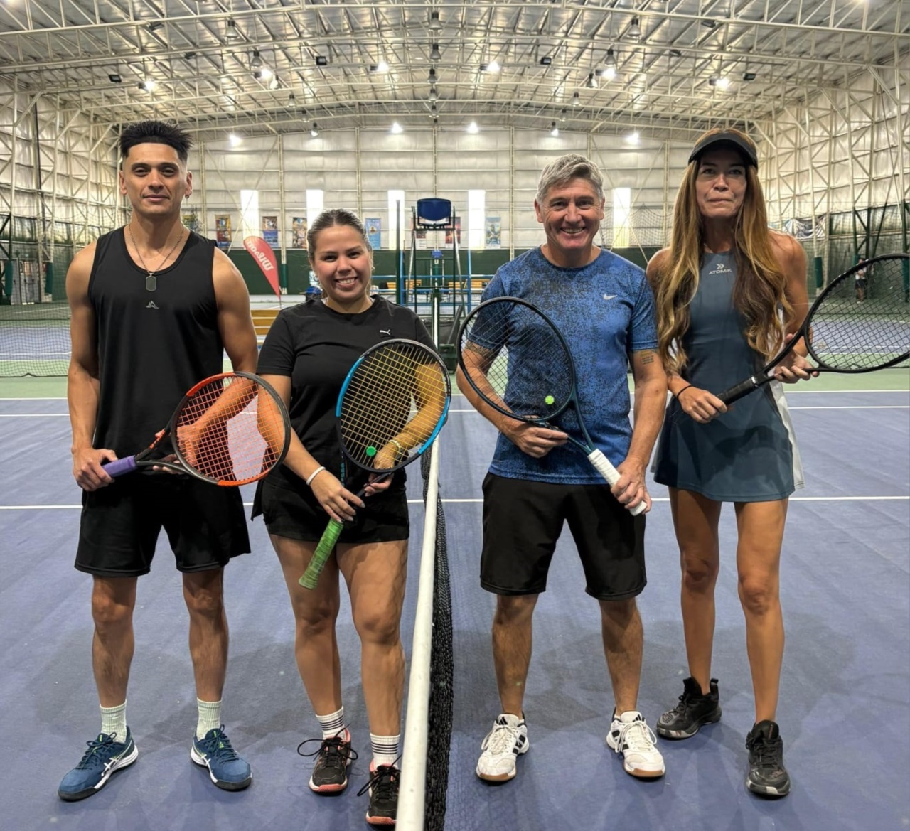 Altamirano-Paz y Oller-Valdevenito se metieron en las semifinales de Mixtos "B".