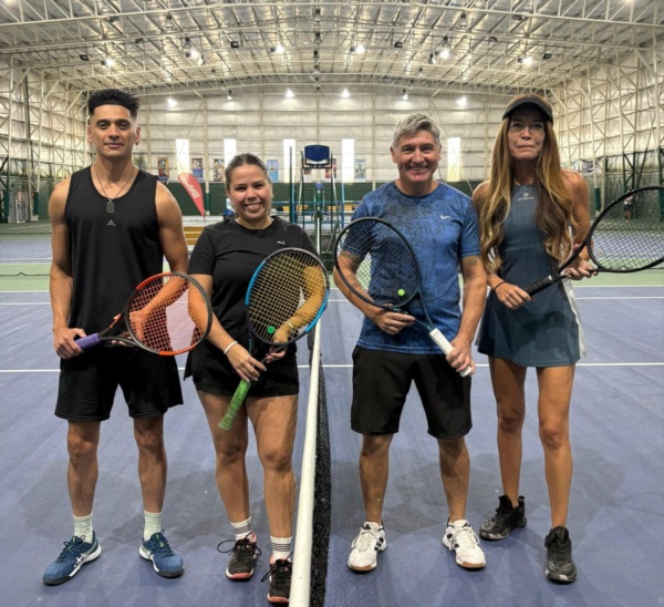 Altamirano-Paz y Oller-Valdevenito se metieron en las semifinales de Mixtos "B".