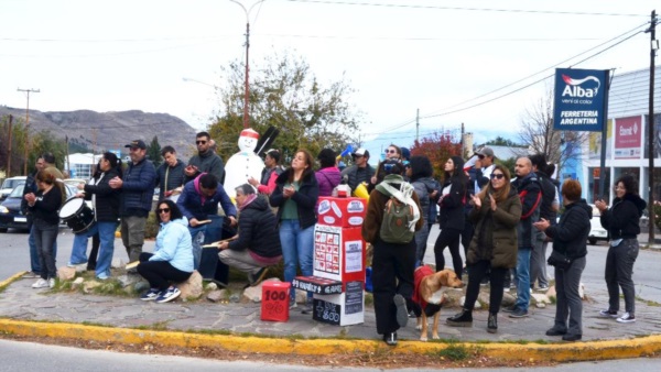 Protesta de los extrabajadores del casino.