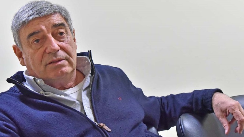 Mario Cimadevilla. Muy duro con Jorge "Loma" Avila.