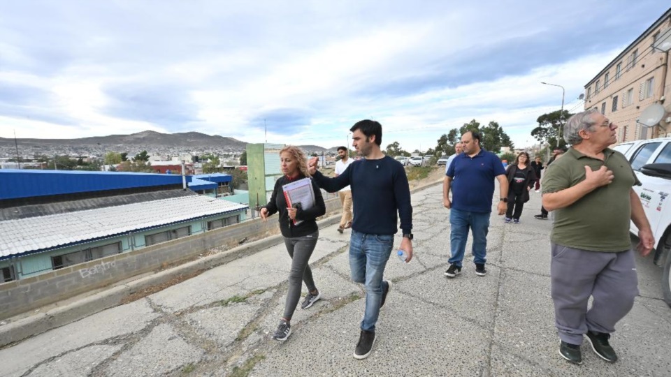 Recorrida por la obra de reconstrucción.