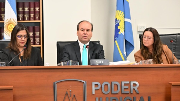 El tribunal de enjuiciamiento.